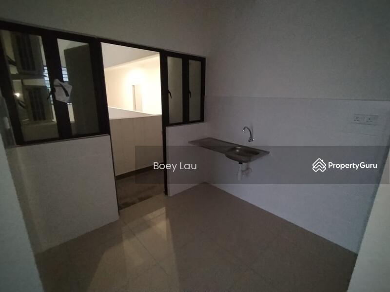 Untuk Dijual - Platinum Arena