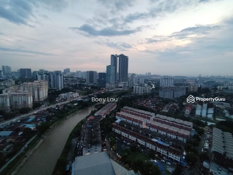 Untuk Dijual - Platinum Arena