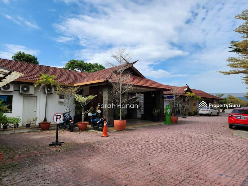 Hotel / Resort for Sale in Pekan Kota Kuala Muda (Kota Kuala Muda) - Farah Hanan - PropertyGuru.com.my