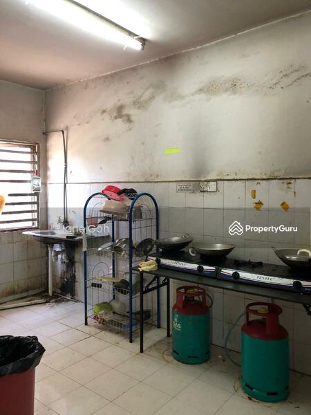 Untuk Dijual - Ampang jajar