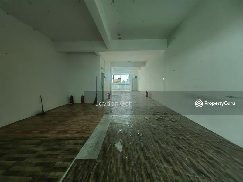 Untuk Disewa - Jalan Datuk Kumbar, Alor Setar