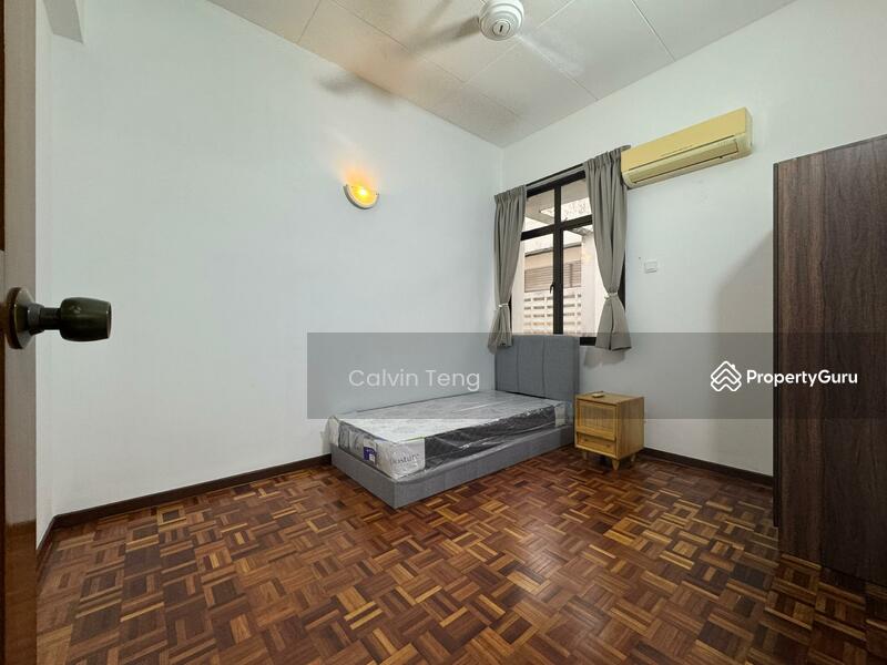 Untuk Disewa - Arratoon Court