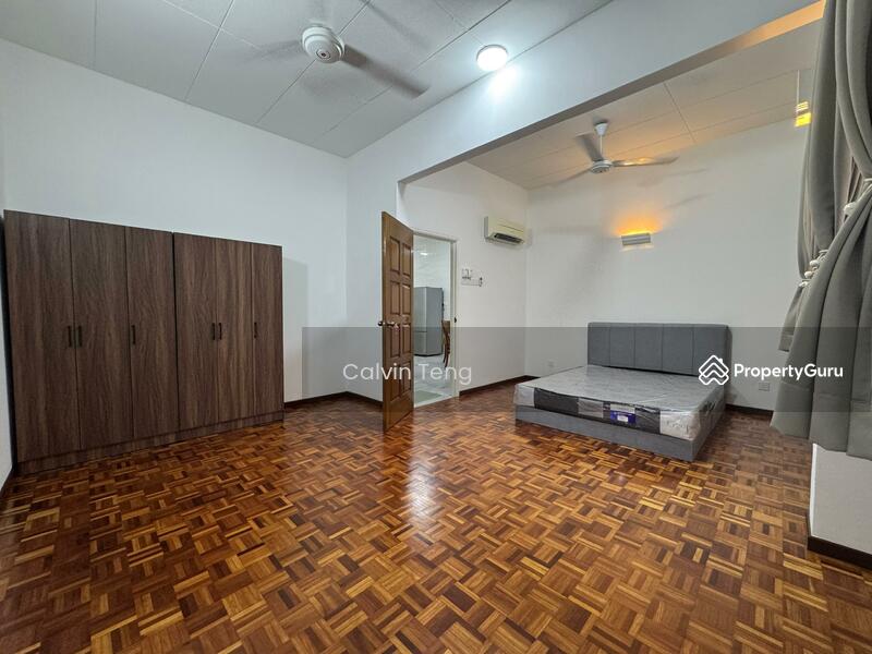 Untuk Disewa - Arratoon Court