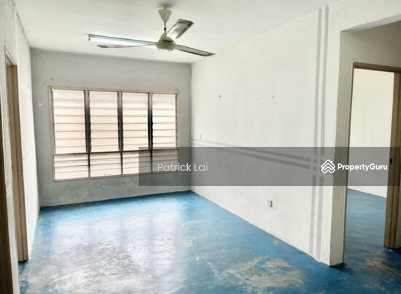 For Sale - Setia Indah Flat