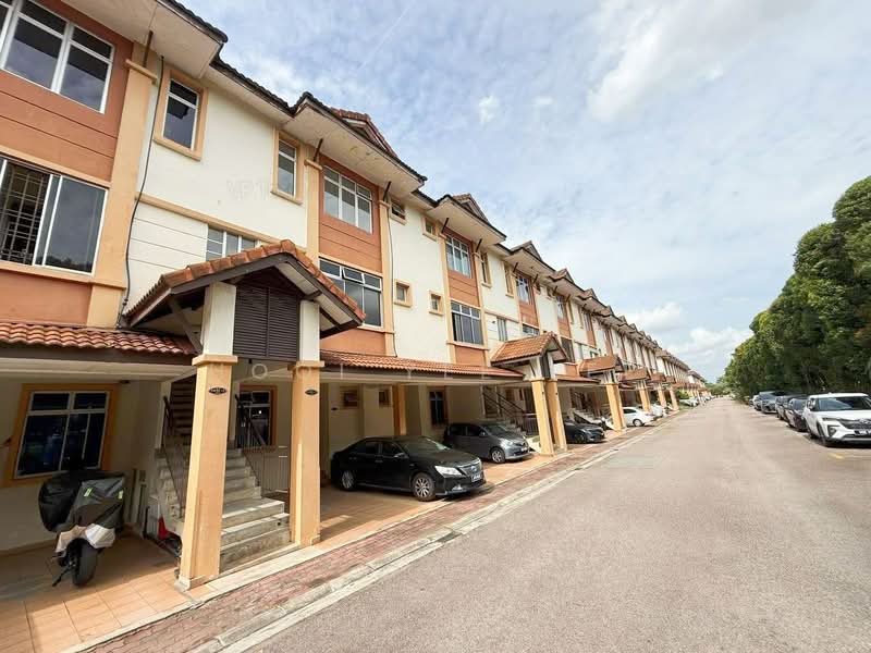 Kondominium untuk Dijual di Nusavilla - Hooi Yee Lee - Exterior - PropertyGuru.com.my