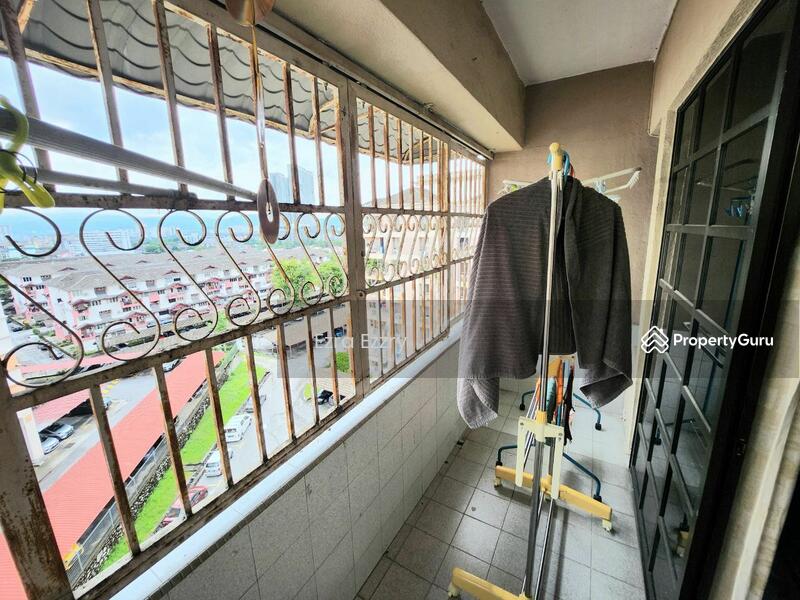 For Sale - Vista Perdana