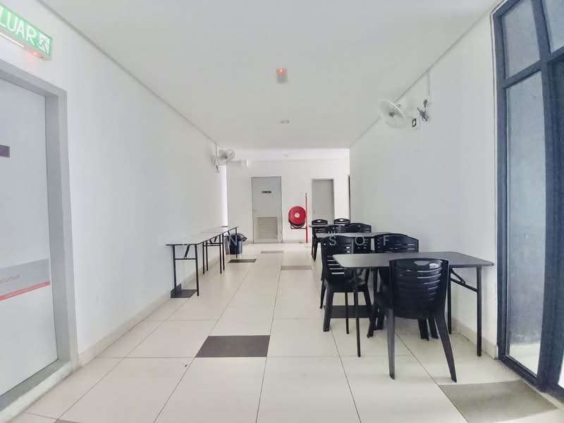 Servis Apartment untuk Dijual di Almyra Residences - Erin Yusof - Corridor - PropertyGuru.com.my