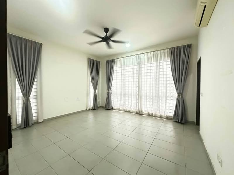 Semi-Detached House for Sale in Setia Ecohill (Semenyih) - Calvin Kok - Living Room - PropertyGuru.com.my