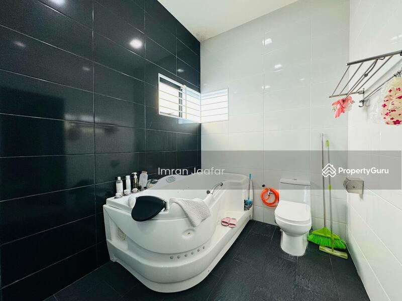 Bungalow for Sale in Rawang (Selangor) - Imran Jaafar - PropertyGuru.com.my