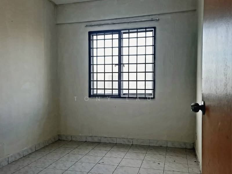Apartment for Sale at Idaman Sutera - Tony Lau - Interior - PropertyGuru.com.my