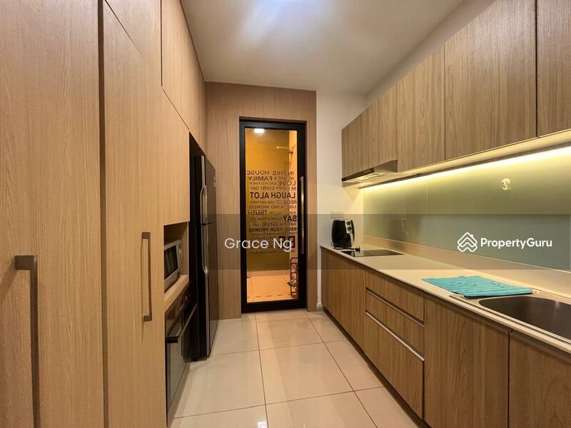 For Sale - Meridin Bayvue Serviced Apartment