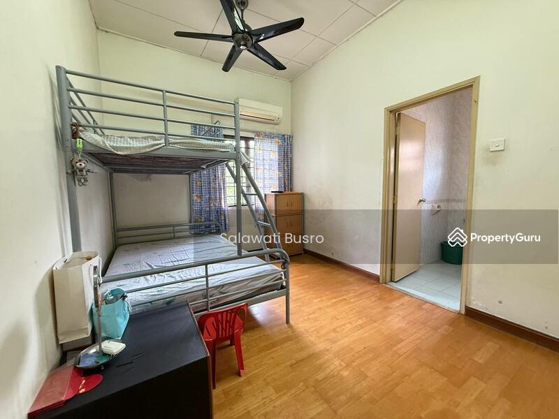 CORNER LOT Double Storey Jalan Kubah Bukit Jelutong Shah Alam untuk Untuk Dijual - RM 1,450,000, Mac 2026 - PropertyGuru.com.my