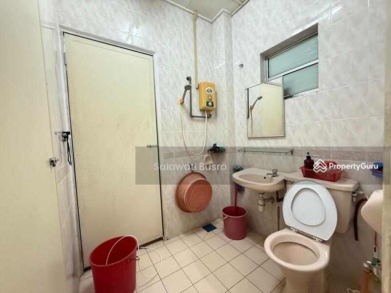 CORNER LOT Double Storey Jalan Kubah Bukit Jelutong Shah Alam untuk Untuk Dijual - RM 1,450,000, Mac 2026 - PropertyGuru.com.my