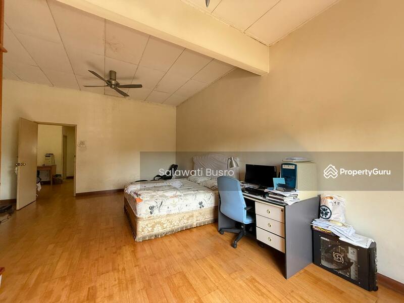 CORNER LOT Double Storey Jalan Kubah Bukit Jelutong Shah Alam untuk Untuk Dijual - RM 1,450,000, Mac 2026 - PropertyGuru.com.my