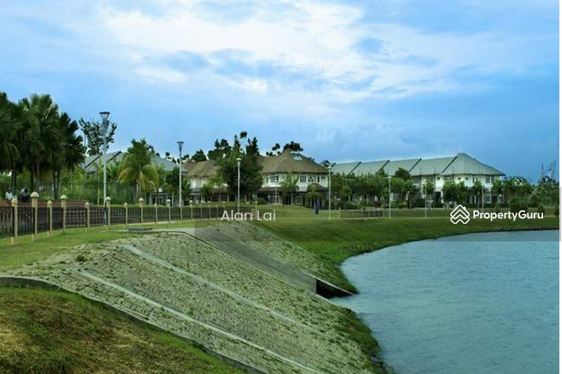 For Sale - Perdana Lakeview East