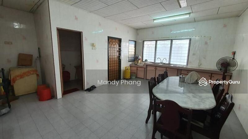 For Sale - Silibin below market value double storey house for rent