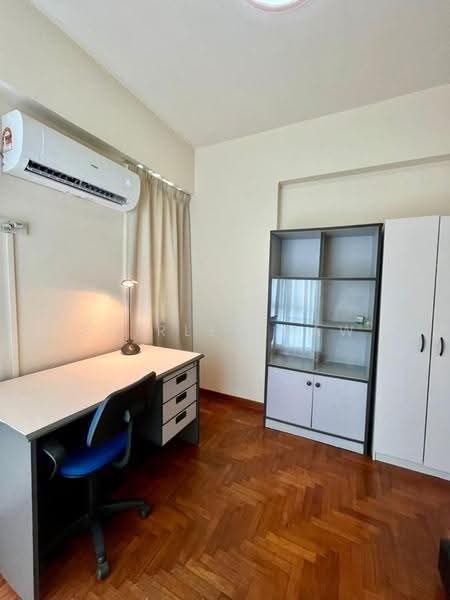 Kondominium untuk Disewa di Molek Pine 1 - Shirley Haw - Study - PropertyGuru.com.my