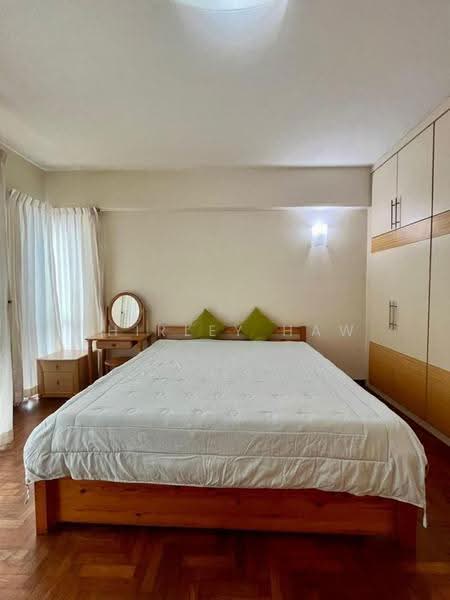 Kondominium untuk Disewa di Molek Pine 1 - Shirley Haw - Bedroom - PropertyGuru.com.my