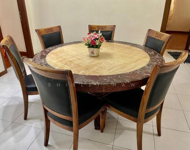 Kondominium untuk Disewa di Molek Pine 1 - Shirley Haw - Dining Room - PropertyGuru.com.my