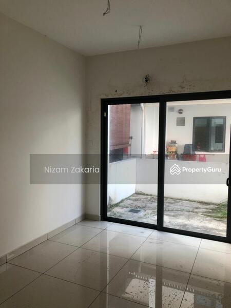 For Sale - 2-Storey Semi-D for Sale @ D’Island Residence, Puchong