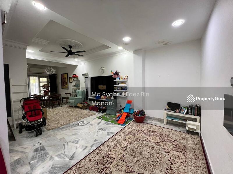 For Sale - Section 18