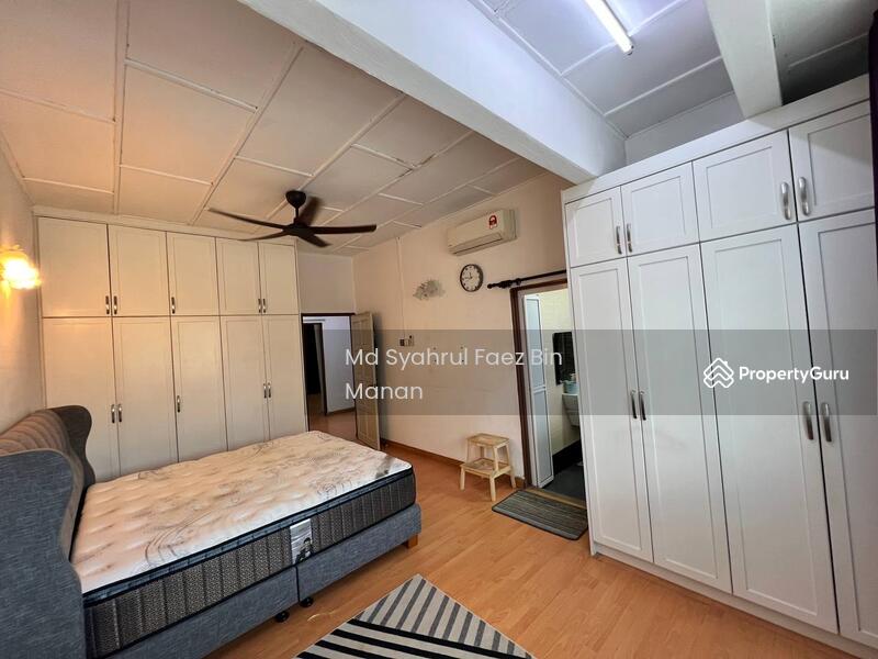 For Sale - Section 18