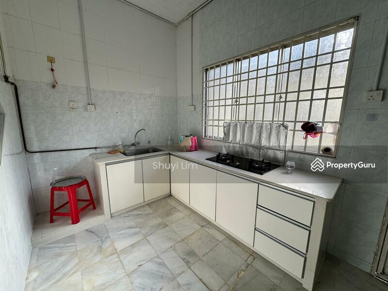 Untuk Dijual - Tingkat Oriental 1