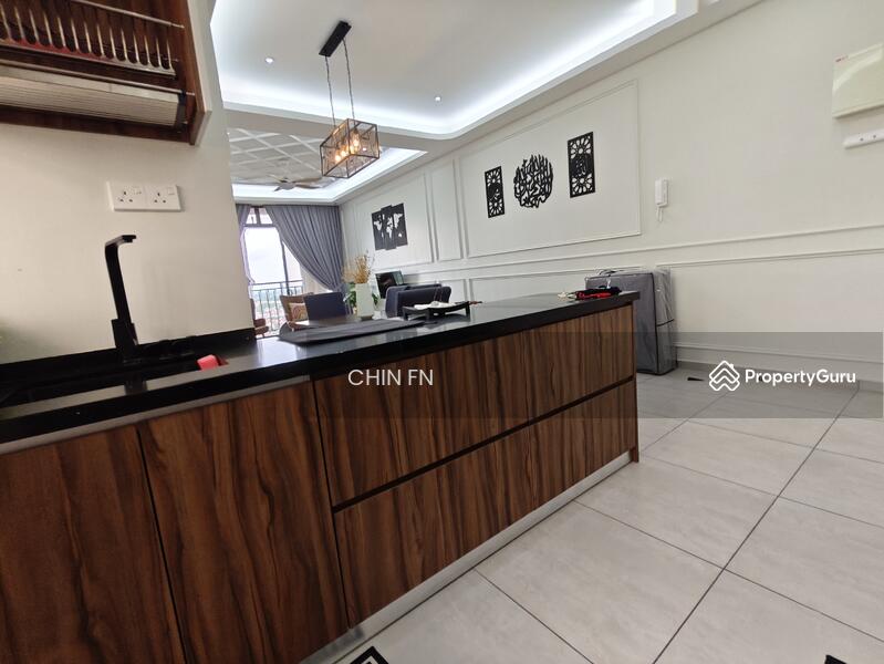 For Sale - The Quartz Residence