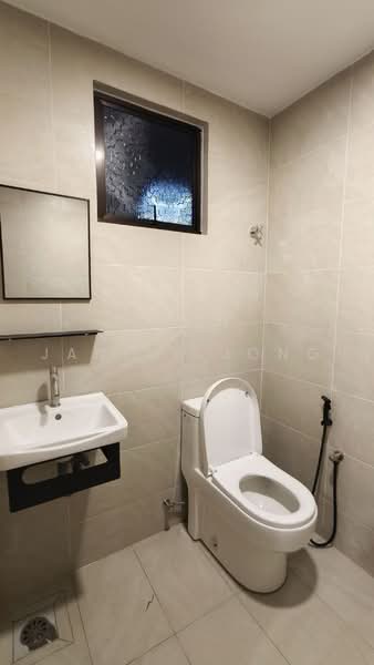 Rumah Teres 1 Tingkat untuk Disewa di Taman Universiti (Skudai) - Janlly Jong - Bathroom - PropertyGuru.com.my