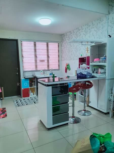 3-storey Terraced House for Sale in Taman Anggun (Rawang) - Rosdi Sharif - PropertyGuru.com.my