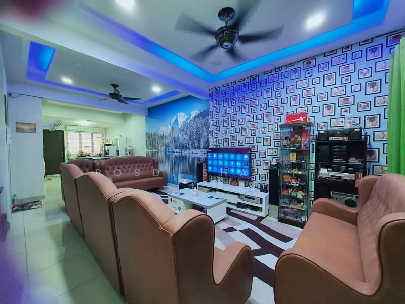 3-storey Terraced House for Sale in Taman Anggun (Rawang) - Rosdi Sharif - PropertyGuru.com.my