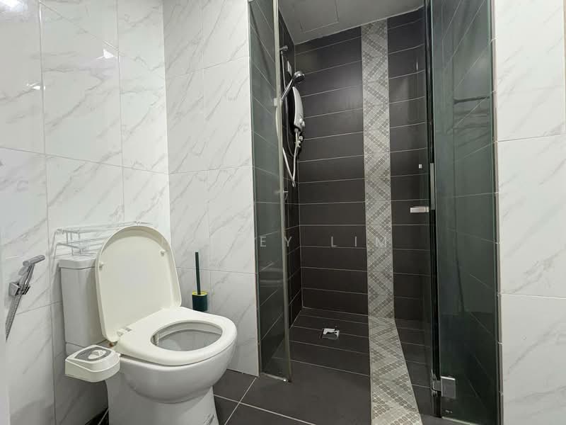 Condominium for Rent at Marriot International Hotel @ Empire City - Hailey Lim - Bathroom - PropertyGuru.com.my