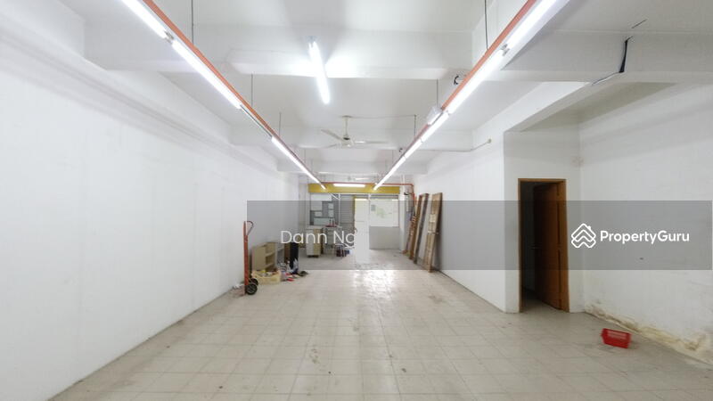 For Sale - TEMPLER SUASANA 2 Storey COMMERCIAL SHOP OFFICE TEMPLER PARK RAWANG