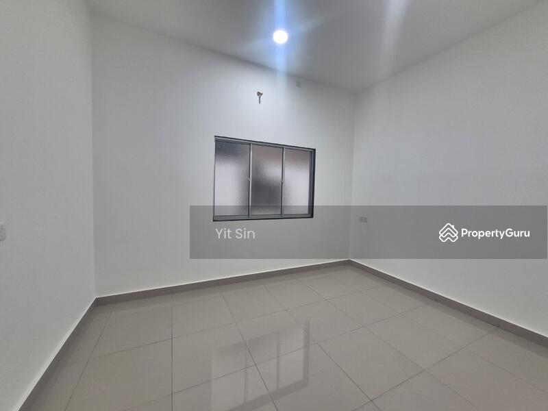 For Rent - Taman Kulai Besar