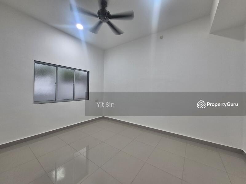 For Rent - Taman Kulai Besar