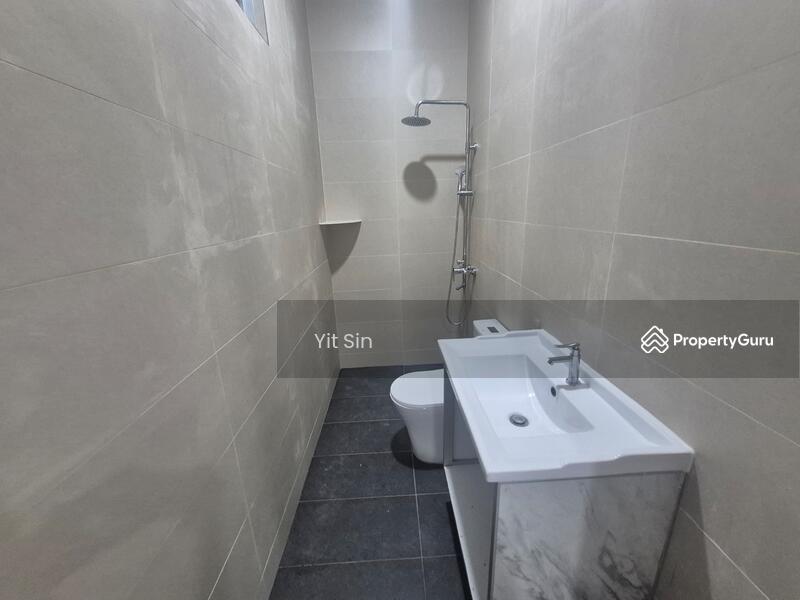 For Rent - Taman Kulai Besar