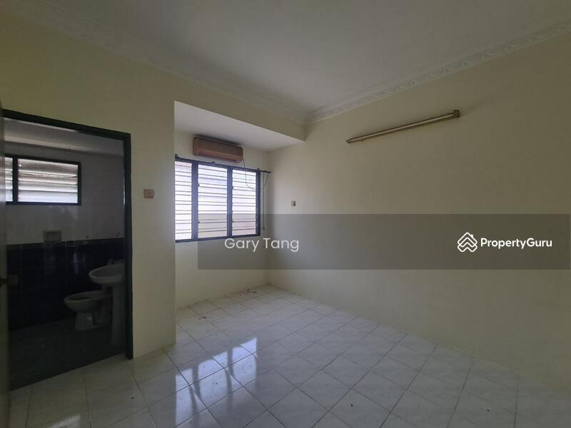 For Sale - first garden ipoh