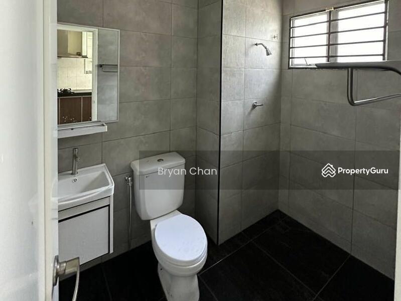 Untuk Dijual - 22x75 Gated and Guarded Usj 22 Subang Jaya