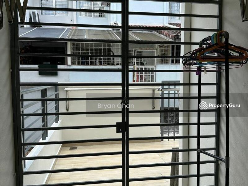 Untuk Dijual - 22x75 Gated and Guarded Usj 22 Subang Jaya