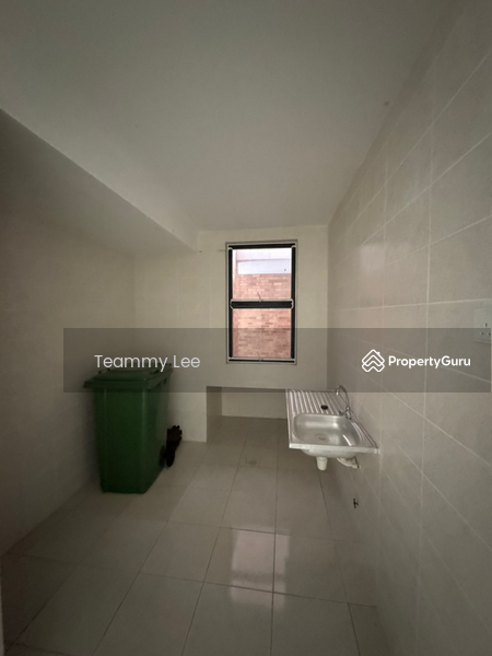 For Sale - G.Floor Kedai Gerai Minimart 1342sf Bandar Sungai Long Residence Condo