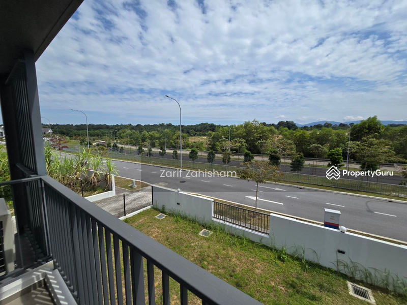Untuk Dijual - Terrace house at Serene Heights