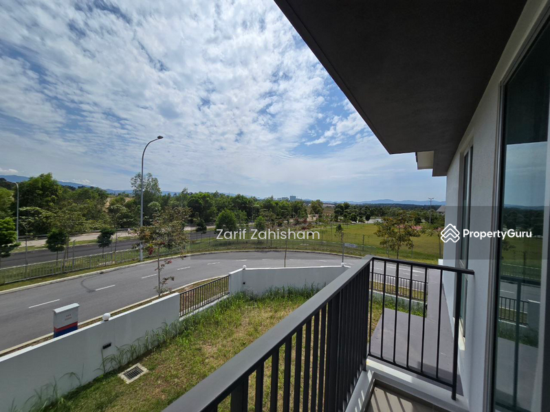 Untuk Dijual - Terrace house at Serene Heights