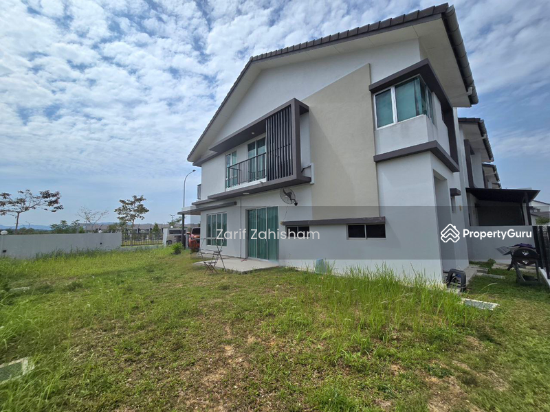 Untuk Dijual - Terrace house at Serene Heights