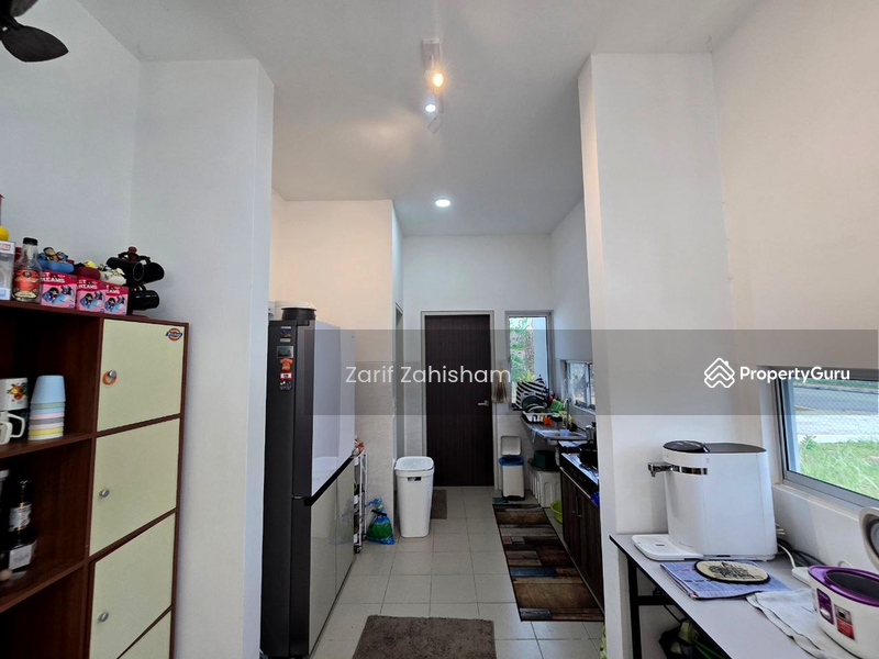 Untuk Dijual - Terrace house at Serene Heights