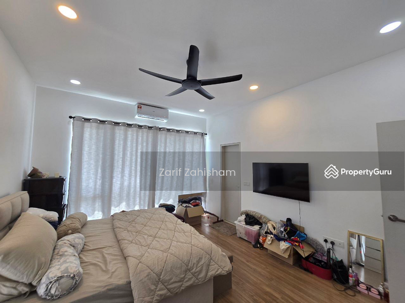 Untuk Dijual - Terrace house at Serene Heights
