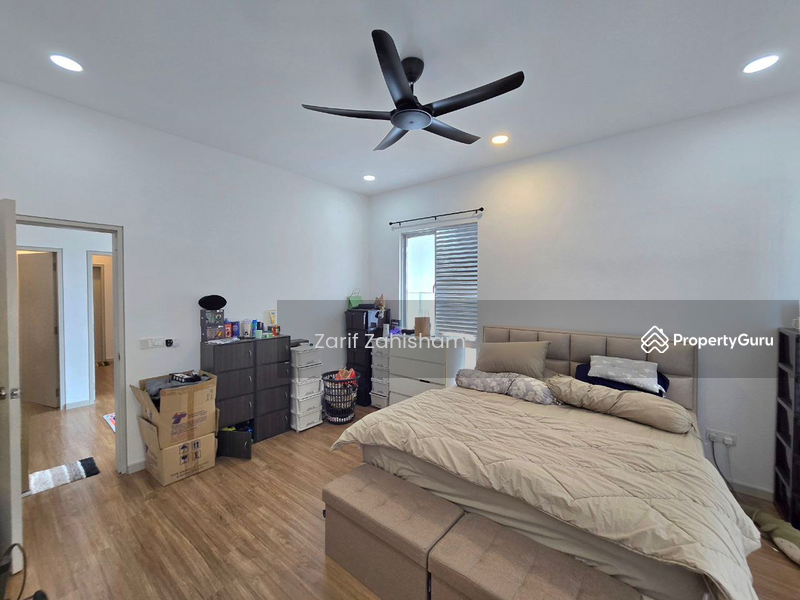 Untuk Dijual - Terrace house at Serene Heights