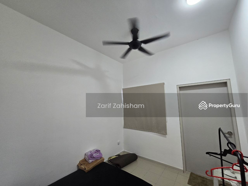 Untuk Dijual - Terrace house at Serene Heights