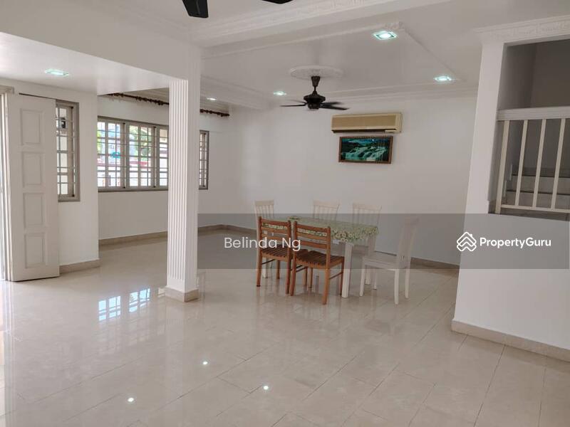 usj2 double storey 5rooms 3baths partial furnished near sunway international school 0129136136