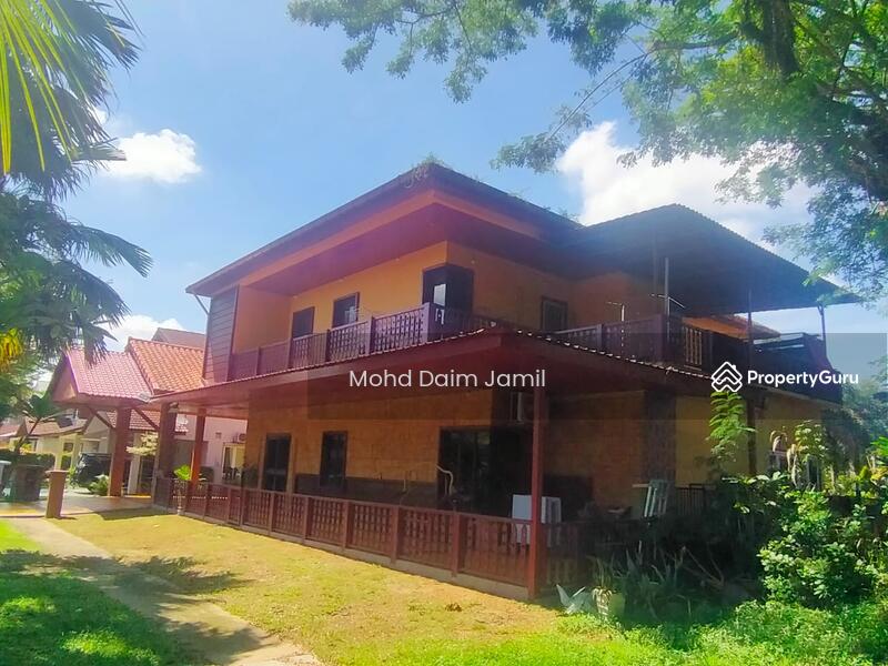 For Sale - Freehold (Open Title) DOUBLE-STOREY BUNGALOW AT GLENMARIE COVE, KLANG