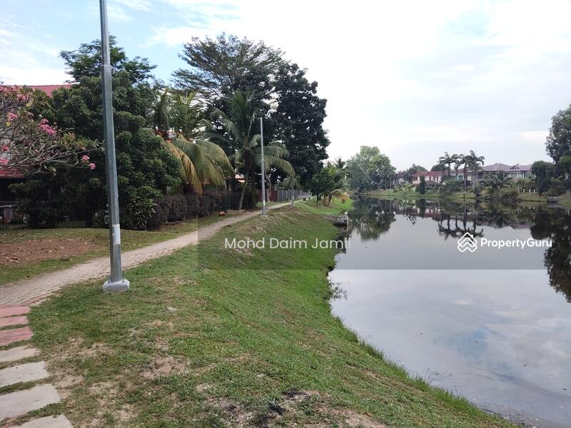 For Sale - Freehold (Open Title) DOUBLE-STOREY BUNGALOW AT GLENMARIE COVE, KLANG